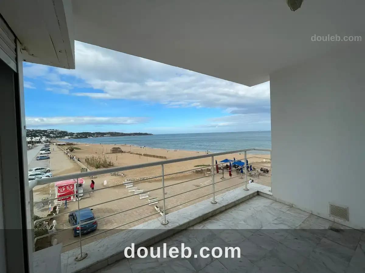Appartement vue mer à la marsa plage à Tunis