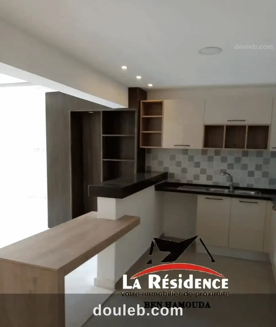 Appartement richement meunlé longue durée - Miniature 2