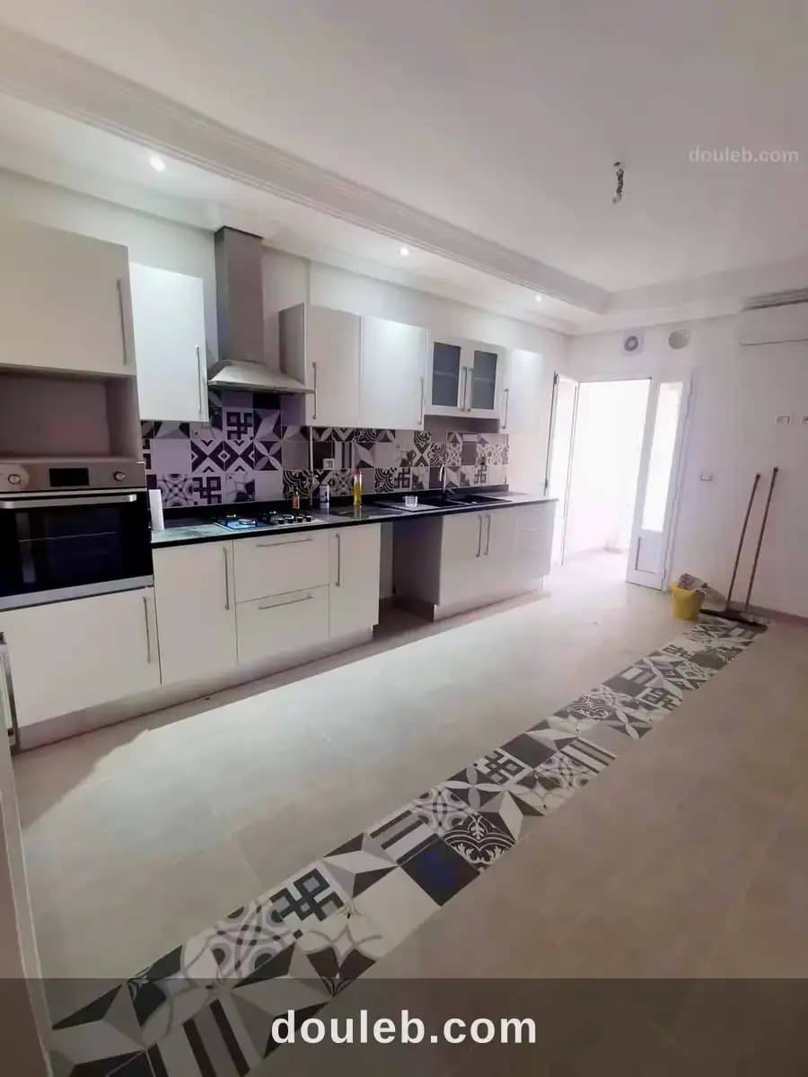 Superbe appartement s2 à el menzah 9c - Miniature 2