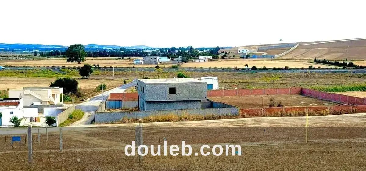 Terrain 122m2 a sidi thabet prix intérissant 25md à Ariana