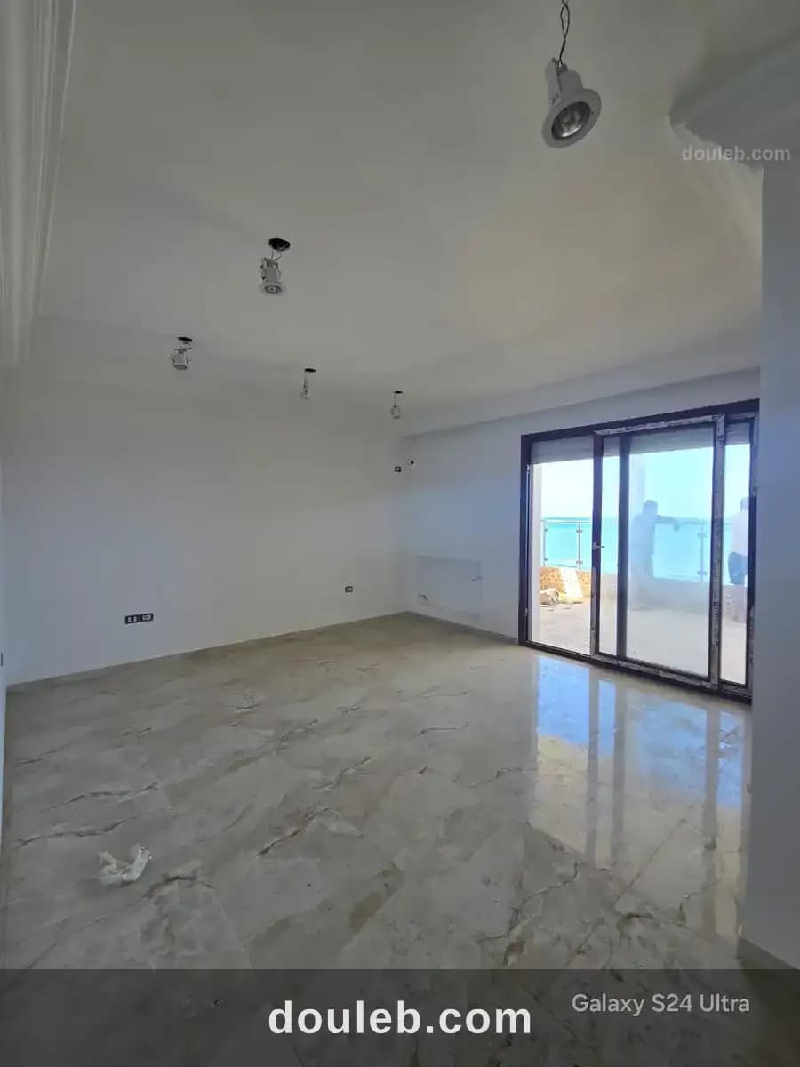 Appartement s3 pieds dans l'eau a chatt mariem - Miniature 3