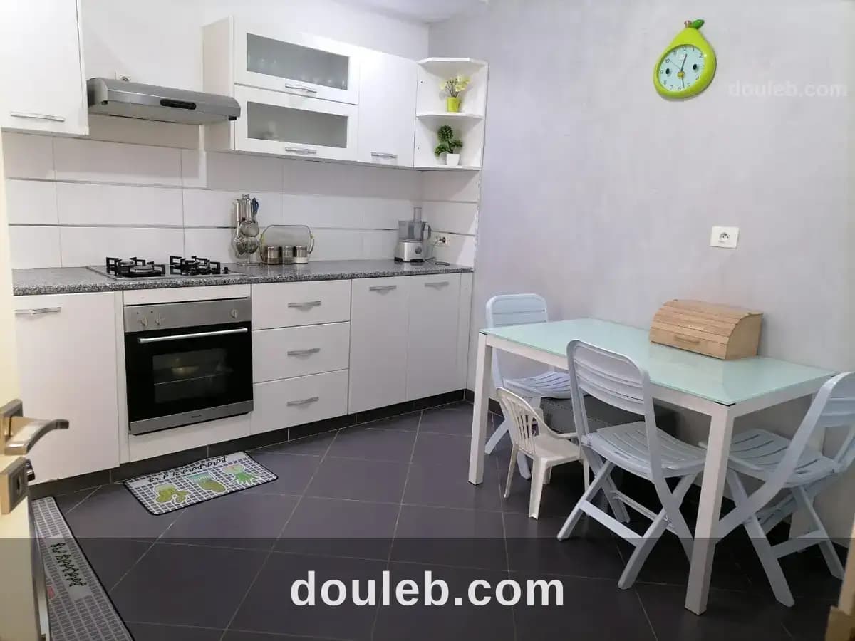 Appartement avec suite et deux chambre - Miniature 3