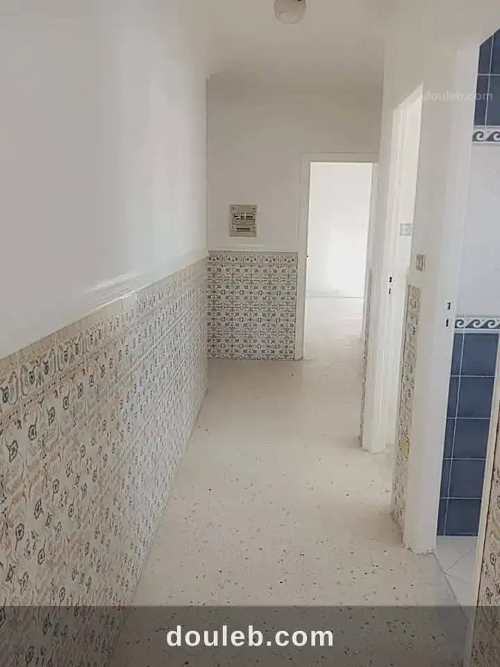 Spacieux etage villa s3 à cité ennasr à Ariana