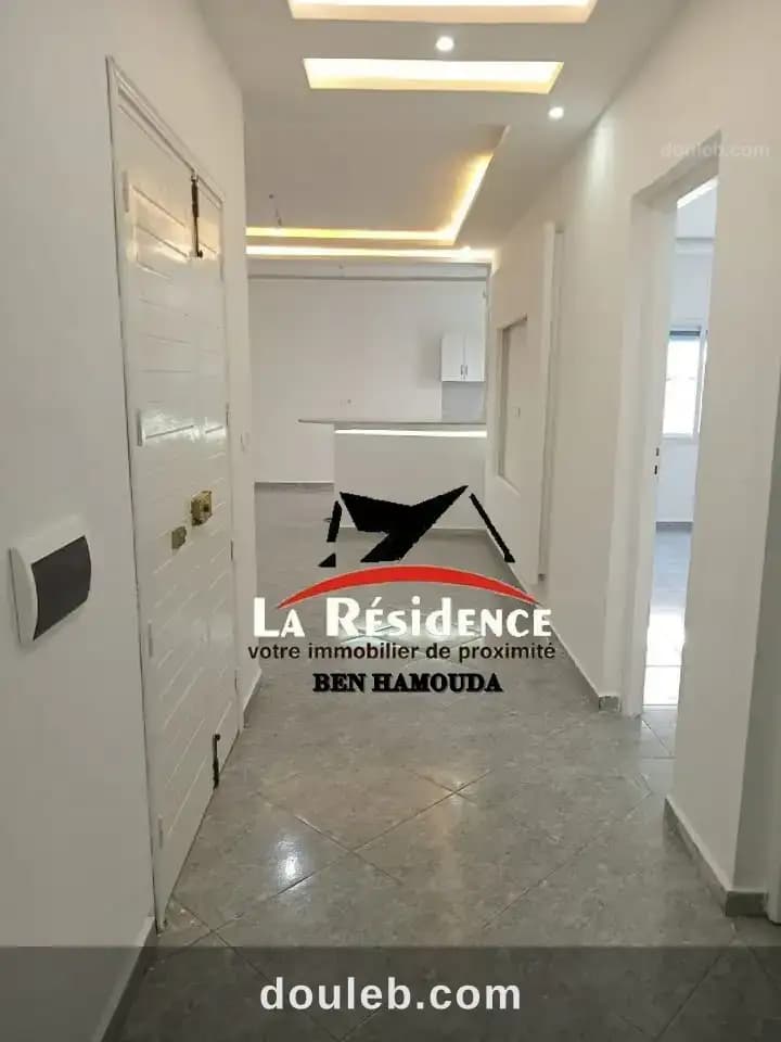 Appartement au 1 er étage à bhira bizerte à Bizerte