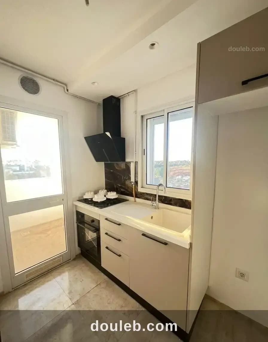 Un bel appartement neuf et modrne - Miniature 3