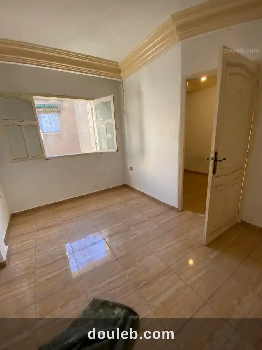 Appartement à l - Miniature 3