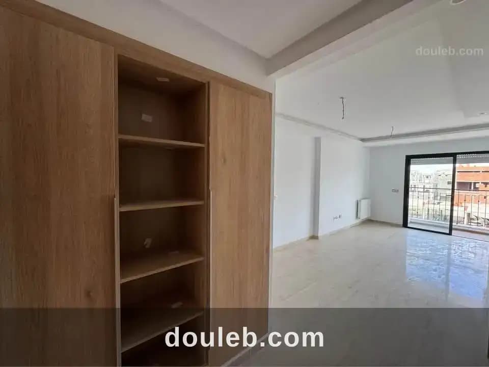 Appartement neuf dispo derriere mongi slim à Tunis