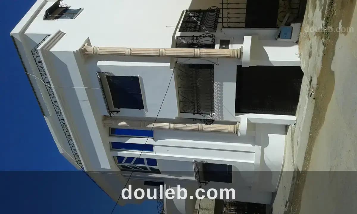 Villas a langle de deux rue - Miniature 2