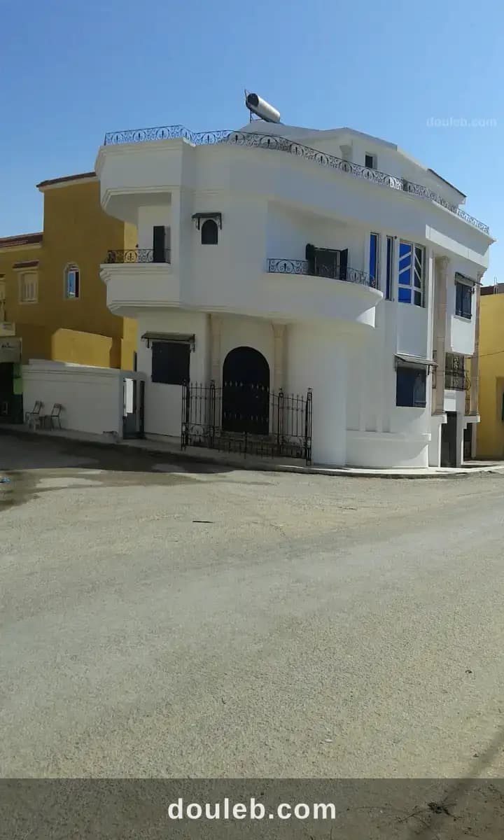 Villas a langle de deux rue - Miniature 3