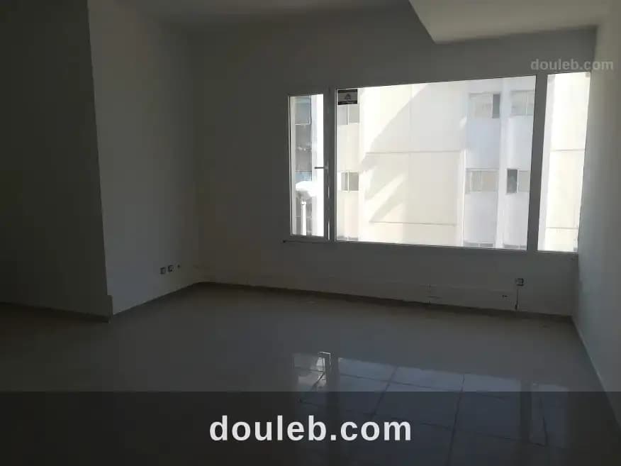 Spacieux hall plus 4 haut standing au lac 1 - Miniature 3