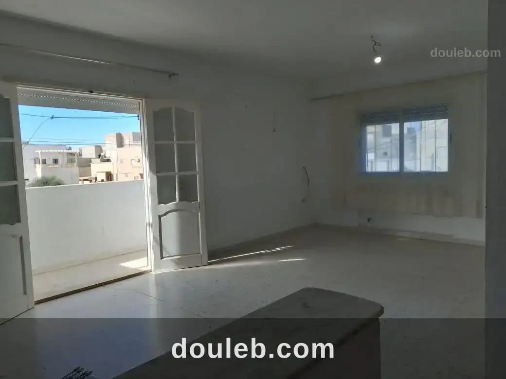 Première étage de villa à mourouj 6 - Miniature 3