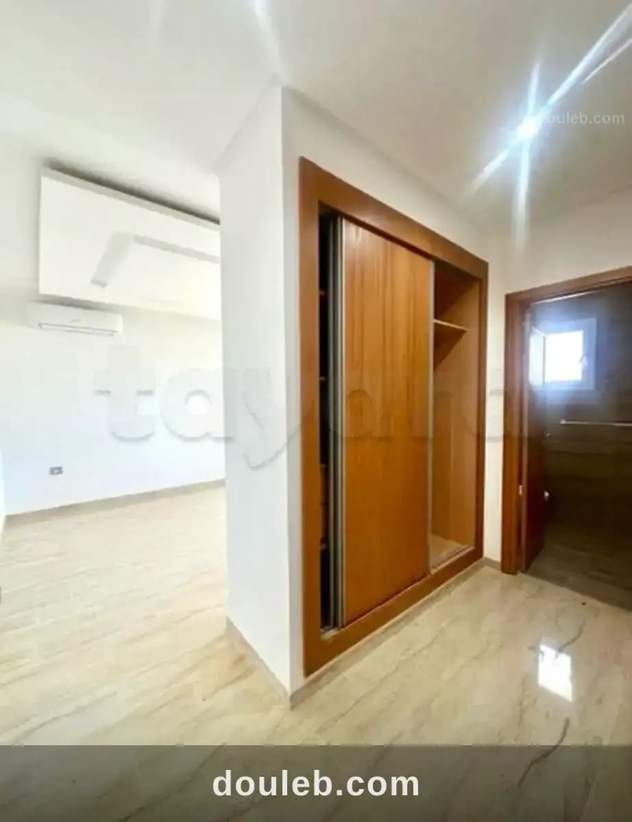 Appartement s3 jamais habité à menzah 9c - Miniature 4