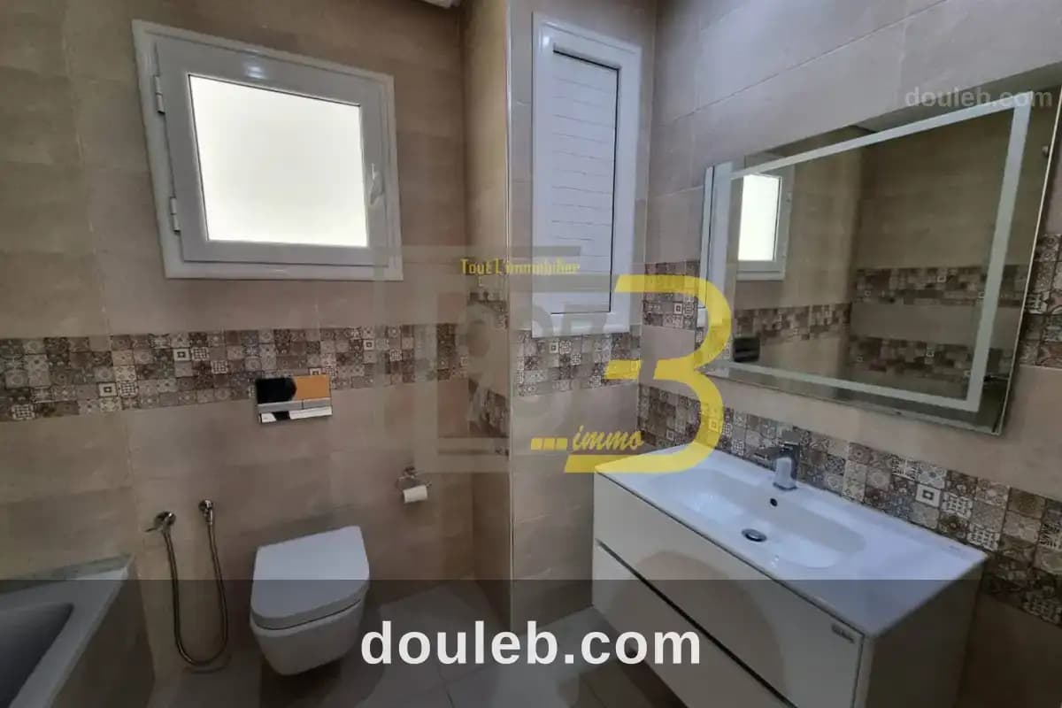Un appartement s2 cité ennasr - Miniature 5