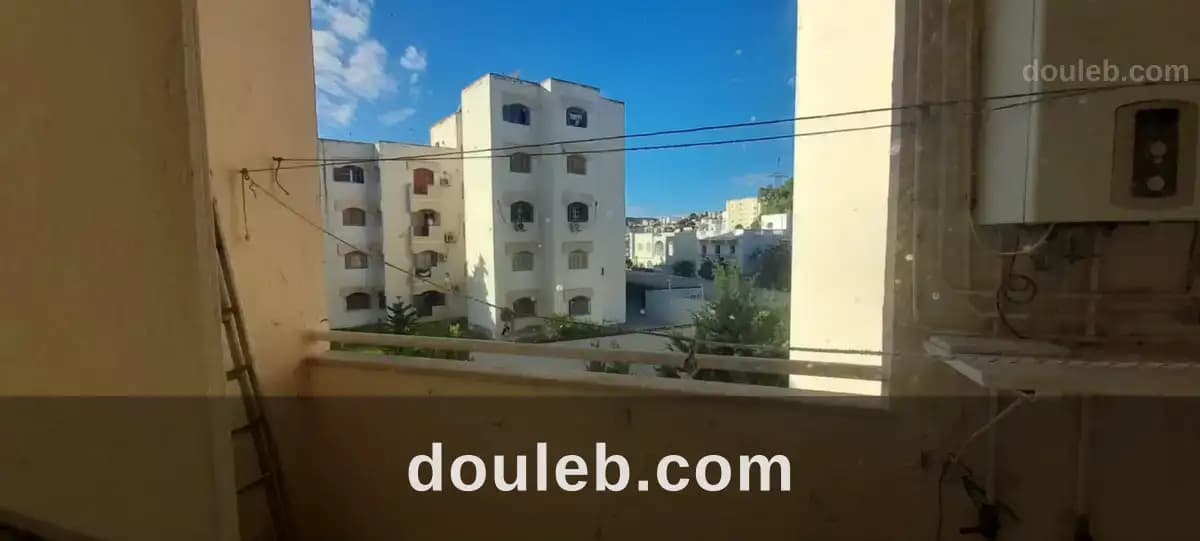Un appartement s 2 menzah 9 à Tunis