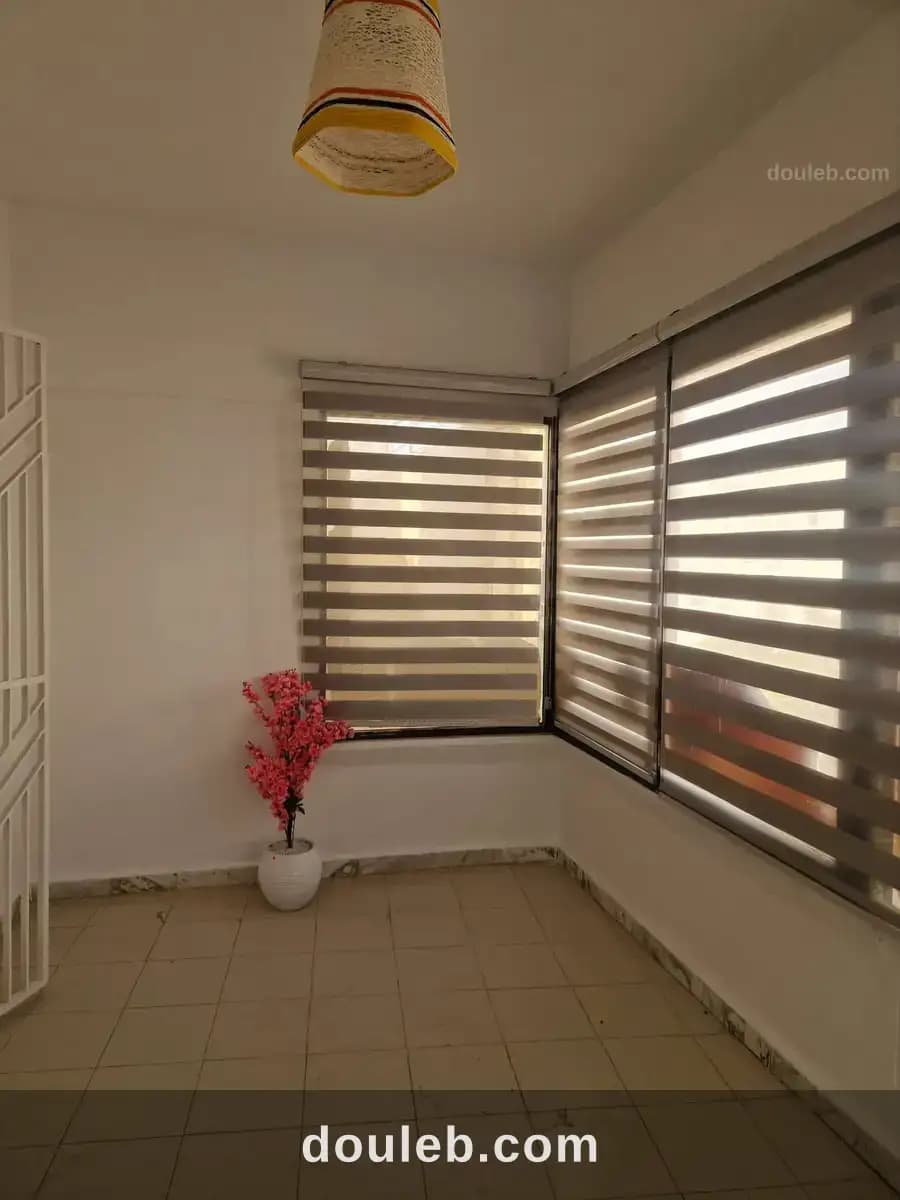 Étage de villa s2 coté l'hôtel penthouse à Ariana