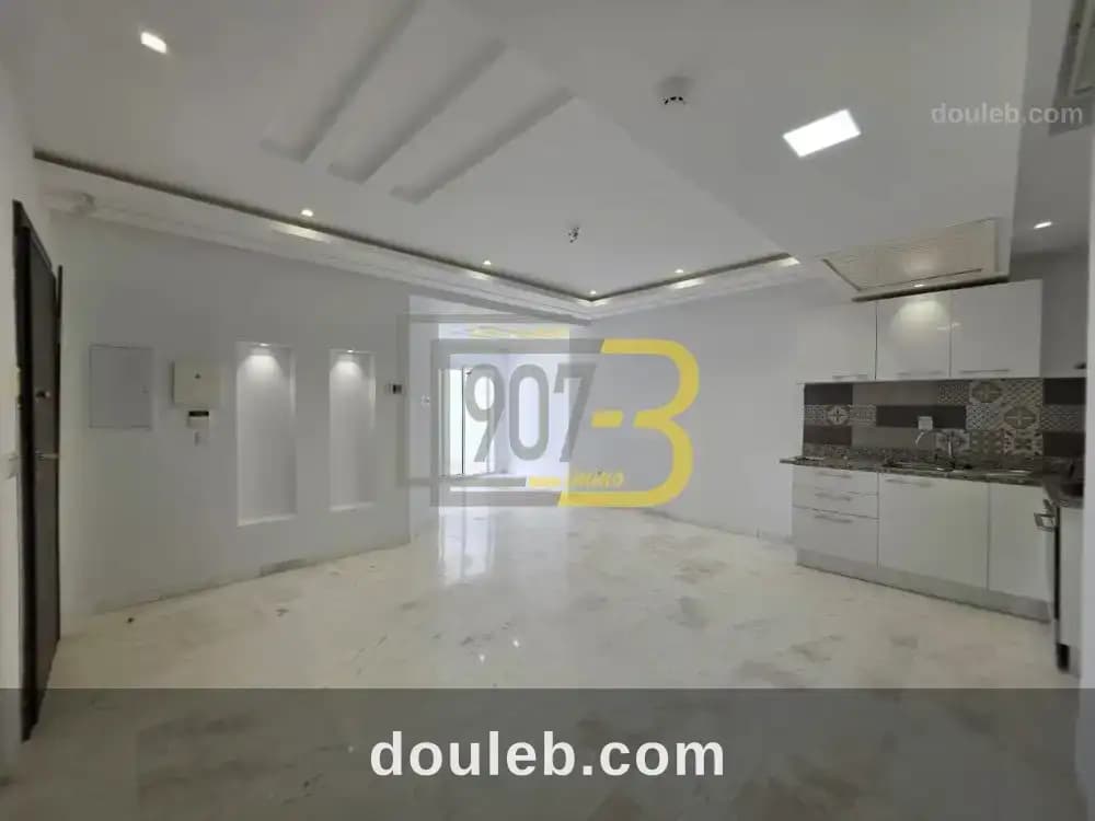 Superbe appartement s1 avec terrasse à ennasr - Miniature 4