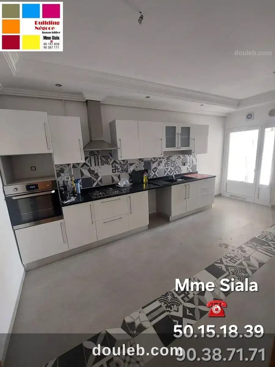 Menzah 9c agréable appt s2 bien situé à Tunis