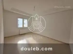 Appartement en s2 vide ref744a - Miniature 5