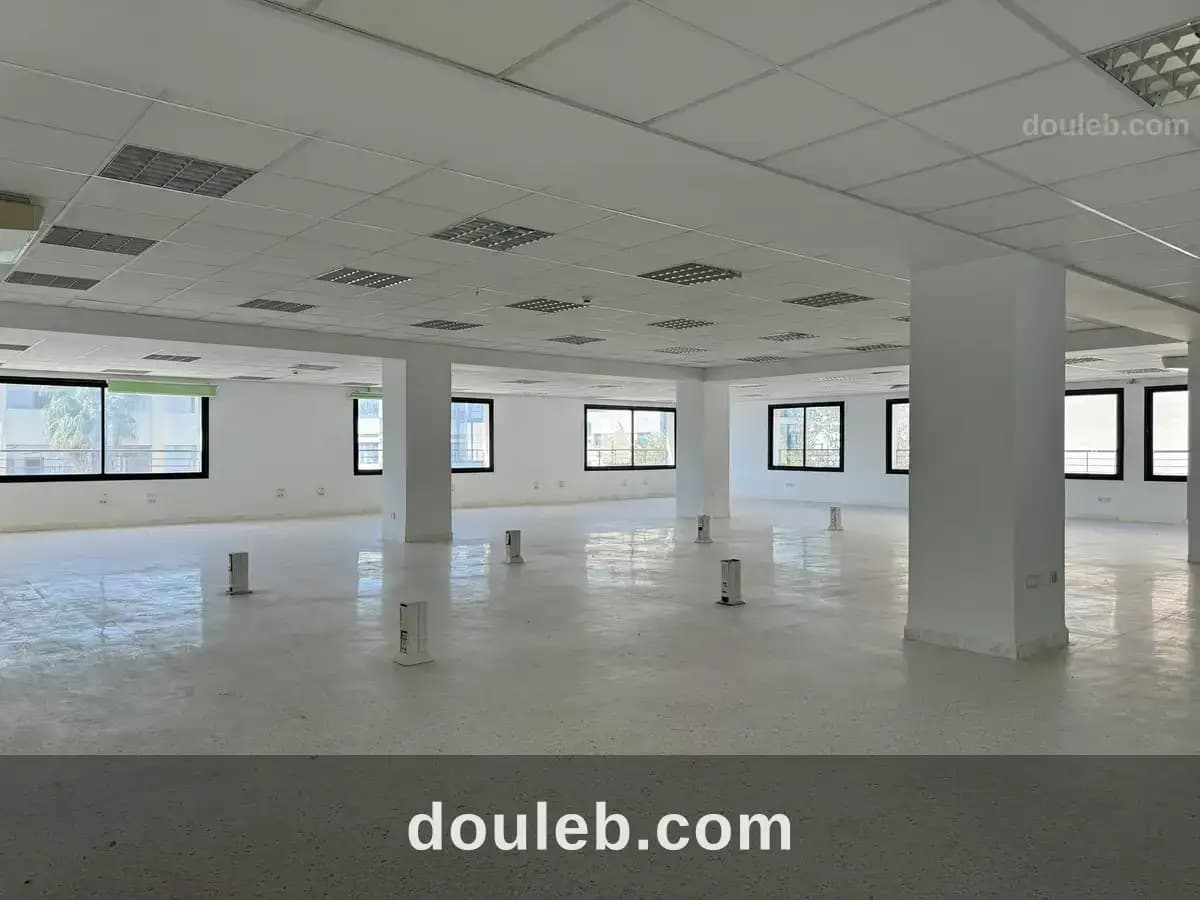 Immeuble bureautique 1800m2 bon standing au lac3 - Miniature 3