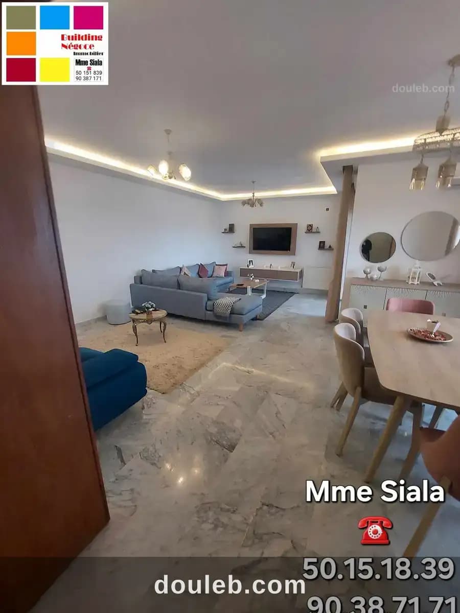 Agréable appt s3 de haut stg avec 2 places de pkg à Ariana