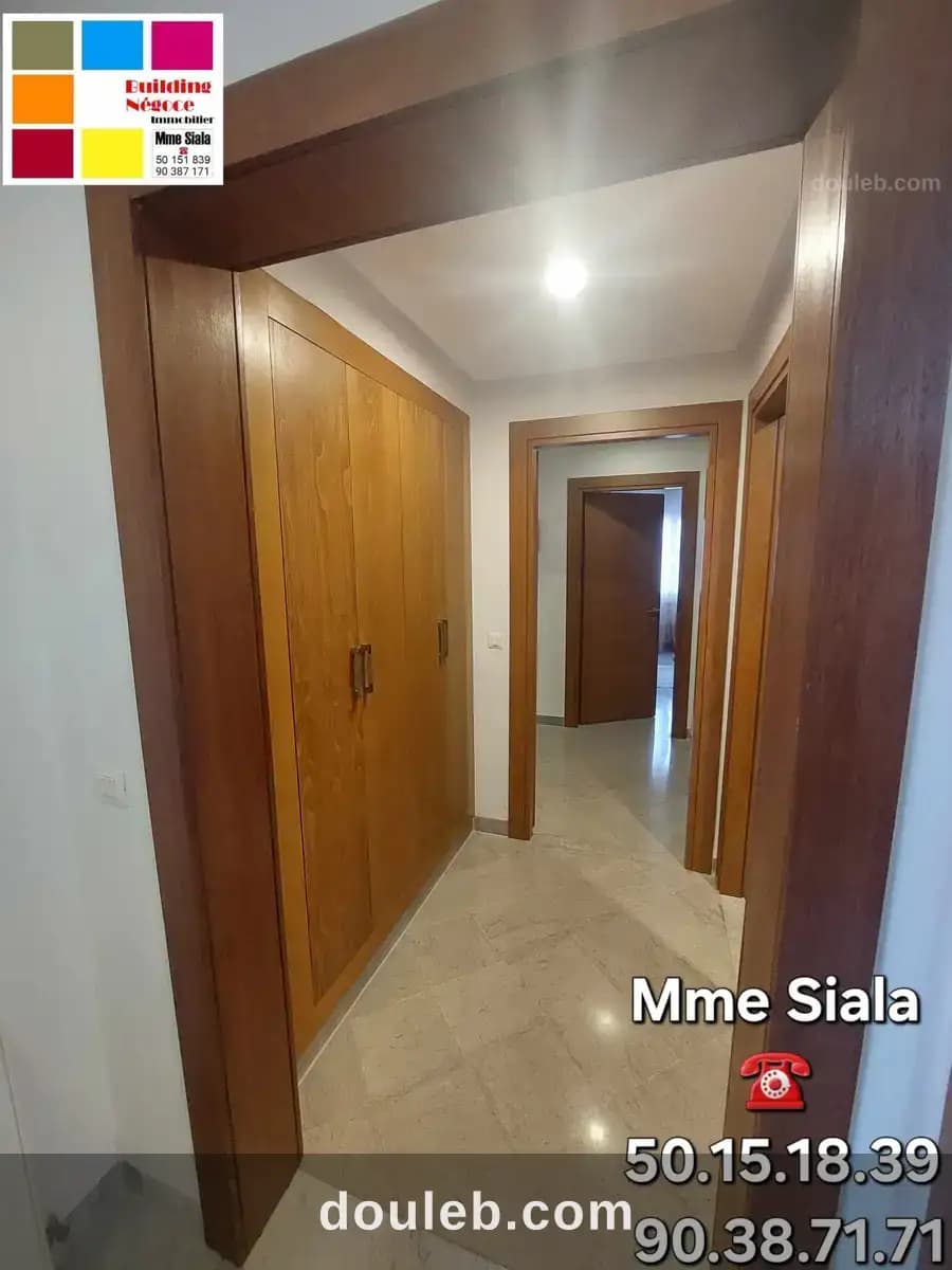 Agréable appt s3 de haut stg avec 2 places de pkg - Miniature 2