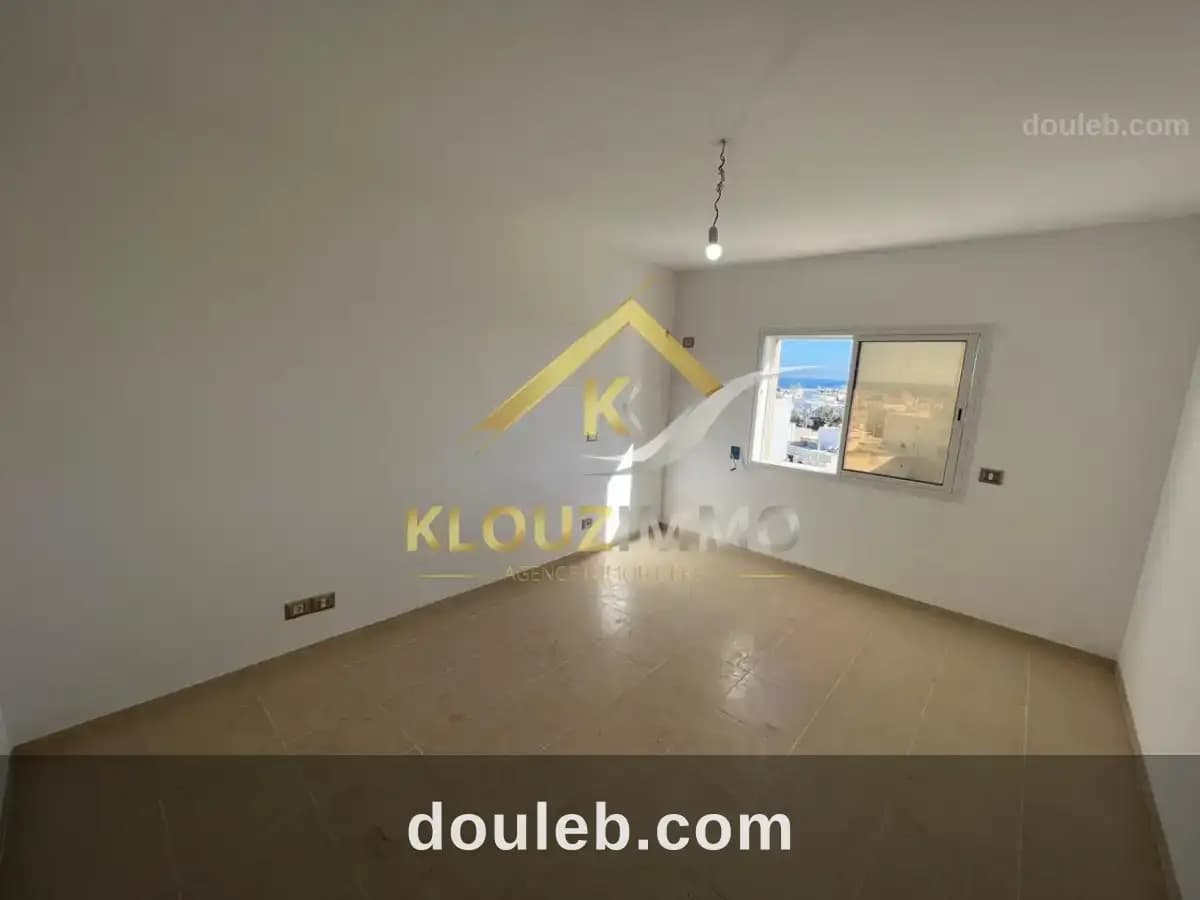 Appartement situéé a ain mareim bizerte - Miniature 2