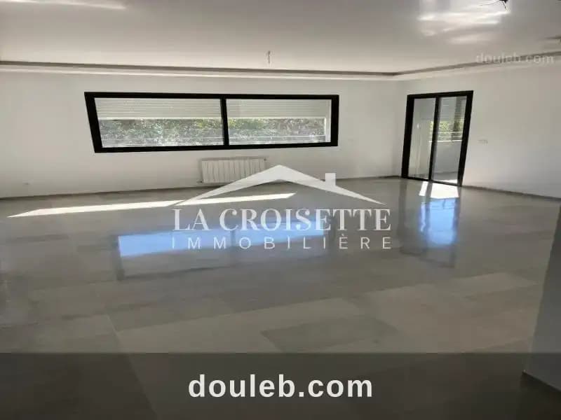 Appartement s 4 à la marsa mal2028 à Tunis