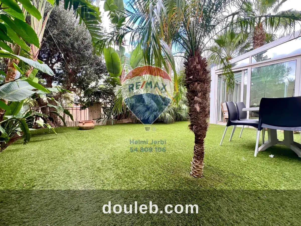 S2 meublé avec jardin marsa maalga à Tunis