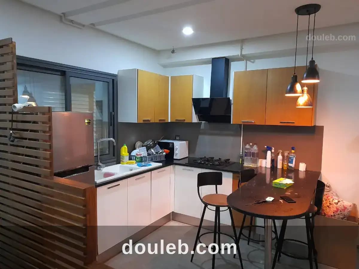 Coquette apprt deux pieces et petit jardin soukra à Ariana