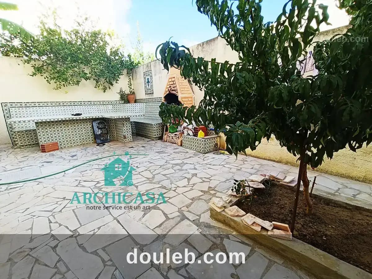 Un étage d'une villa indépendant en rdc - Miniature 5