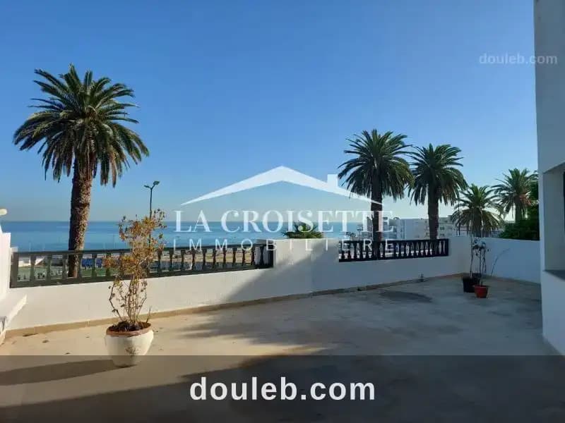 Appartement s 3 vue mer à la marsa mal2022 à Tunis