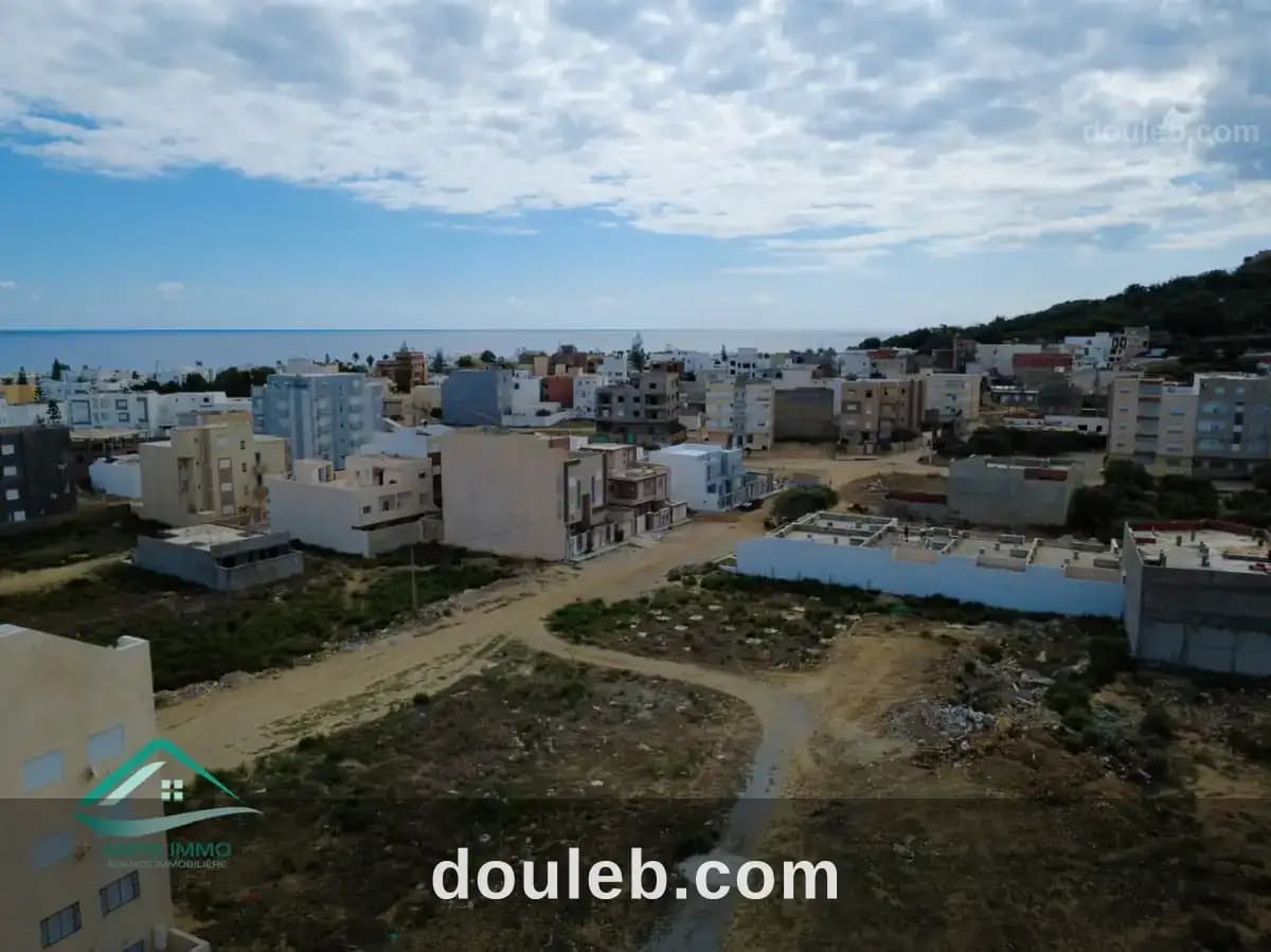 Vt919 terrain 243 m2 à jinen mansourah kelibia à Nabeul