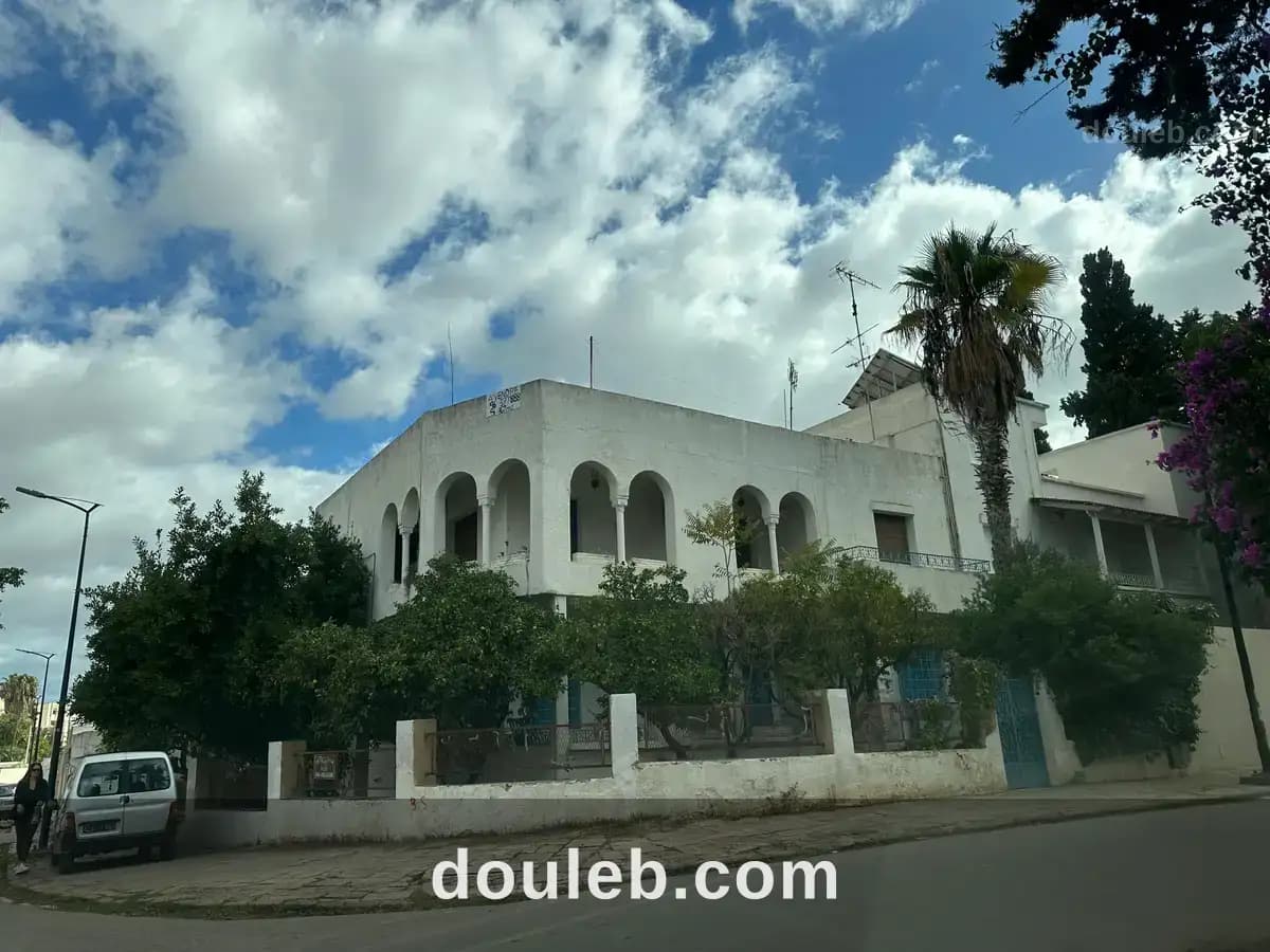 Villa à mutuelleville à Tunis