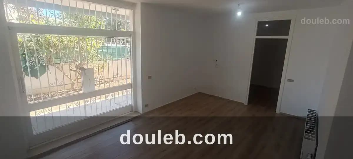 Appartement rdc avec jardin usage bureautique à Tunis