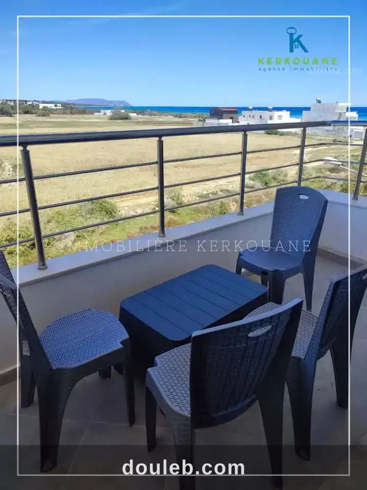 Appartement avec vue mer à plage hammem ghezez à Nabeul