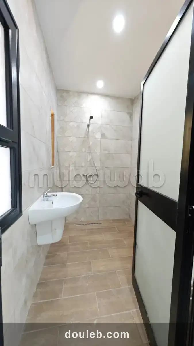 Appartement rdc avec entré indépendant à kélibia - Miniature 4