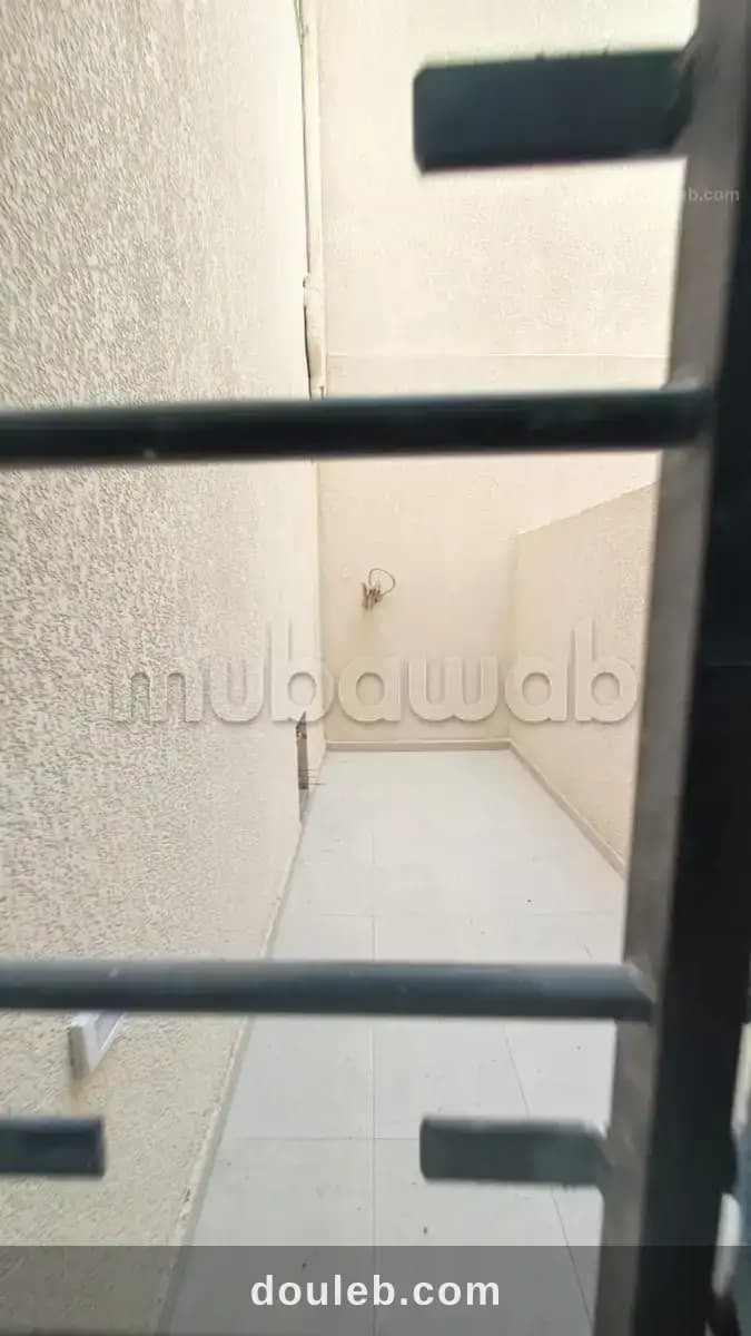 Appartement rdc avec entré indépendant à kélibia - Miniature 5
