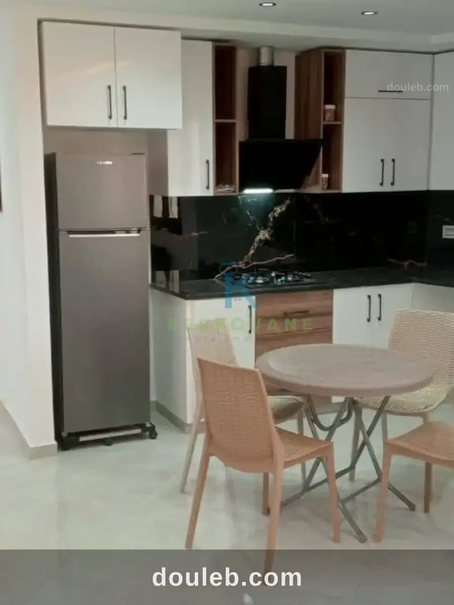 Appartement à 200 mètres de la plage - Miniature 4
