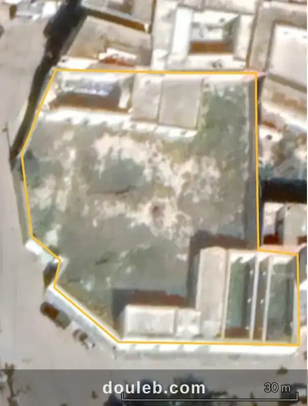Terrain en plein centre ville de bekalta 1686 m2 à Monastir