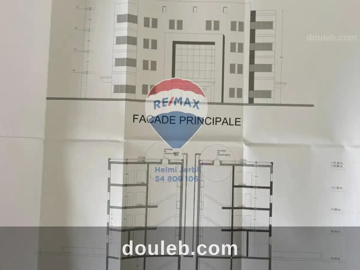 Immeuble ou plateau au technopole el ghazela à Ariana