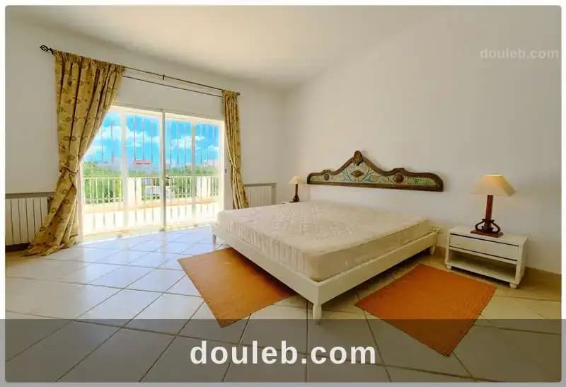 V558 villa ruby miramar villa - Miniature 3