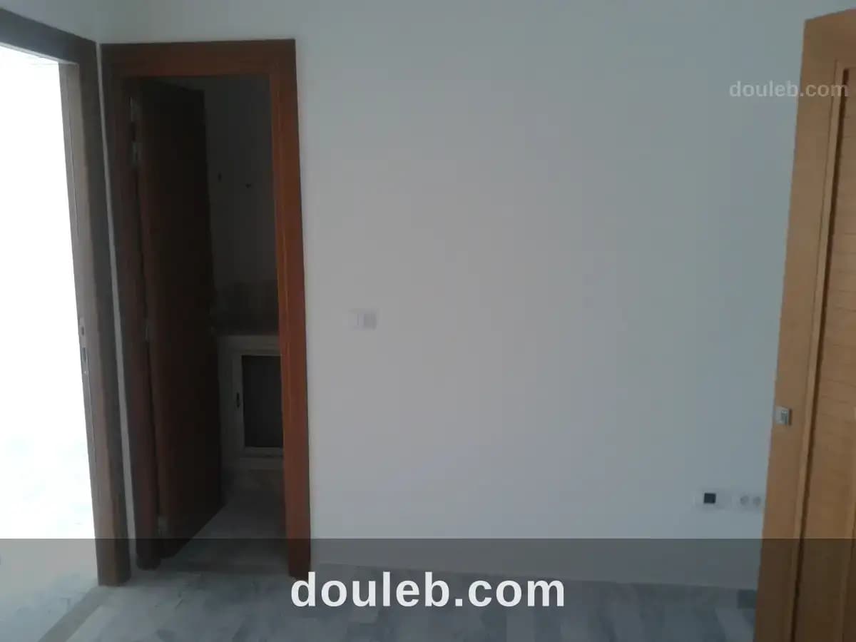 Un bureau au belvédère à Tunis