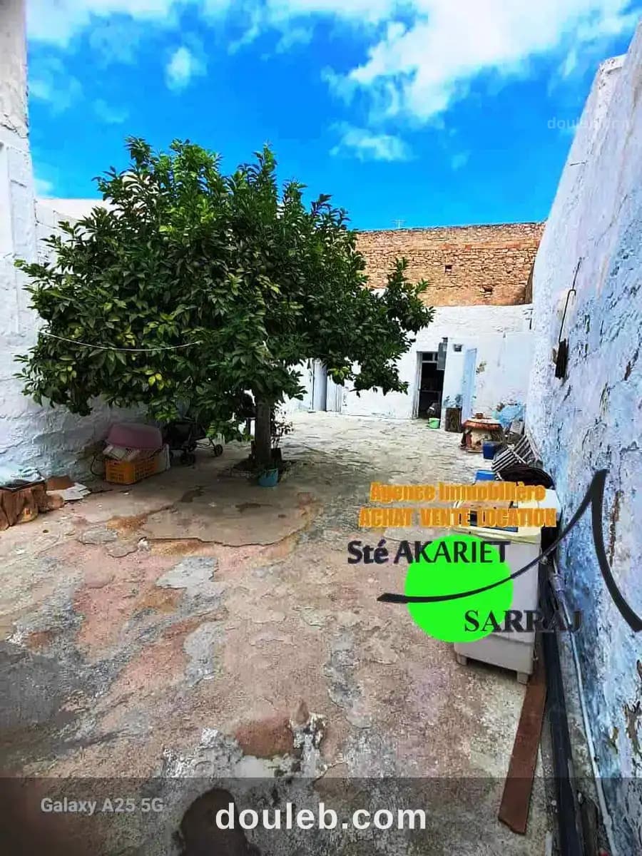 Maison arabe à démolir ou à rénover hammam sousse - Miniature 3