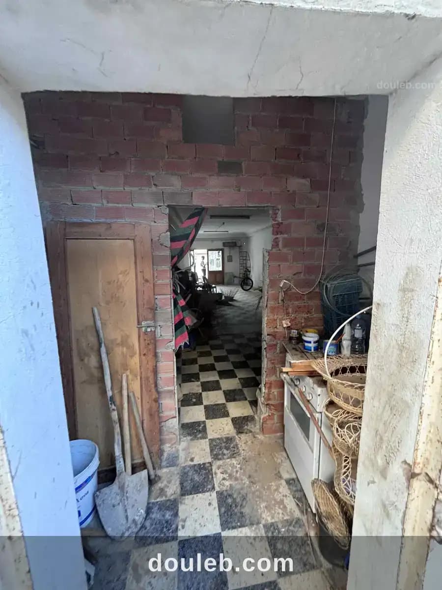 Garage spacieux et bien situés - Miniature 5