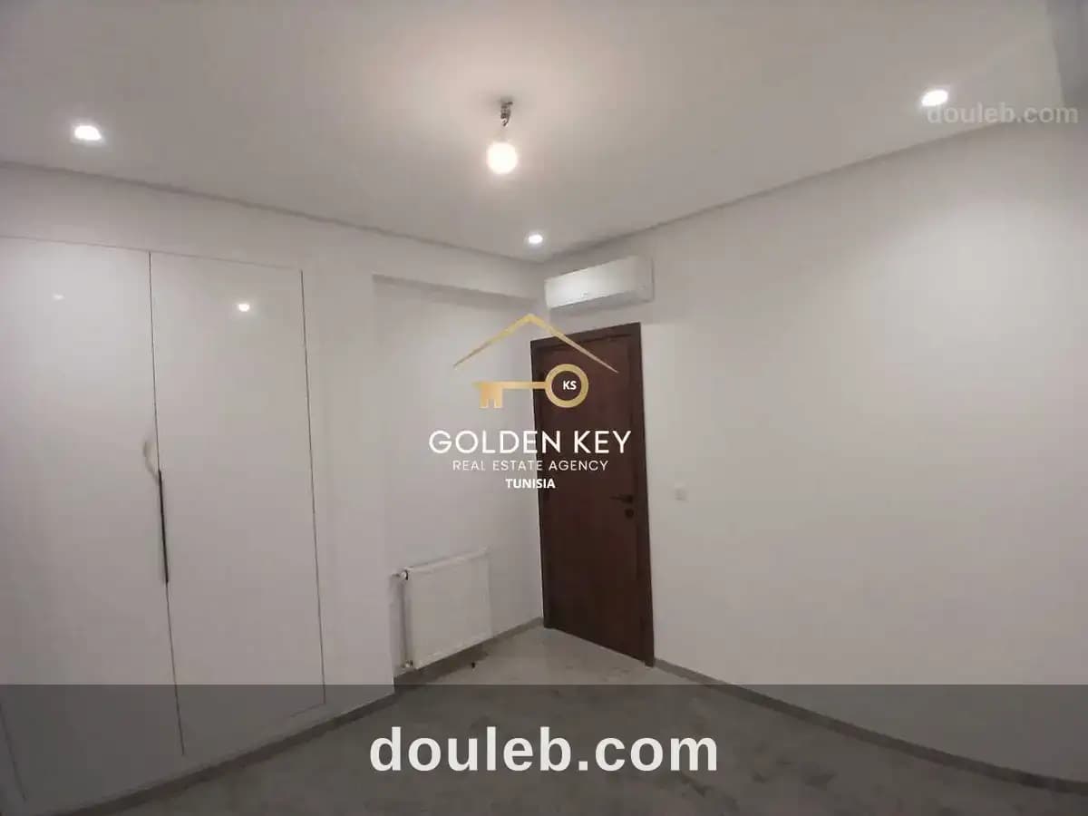 Appartement s2 avec balcon nouvelle soukra - Miniature 5