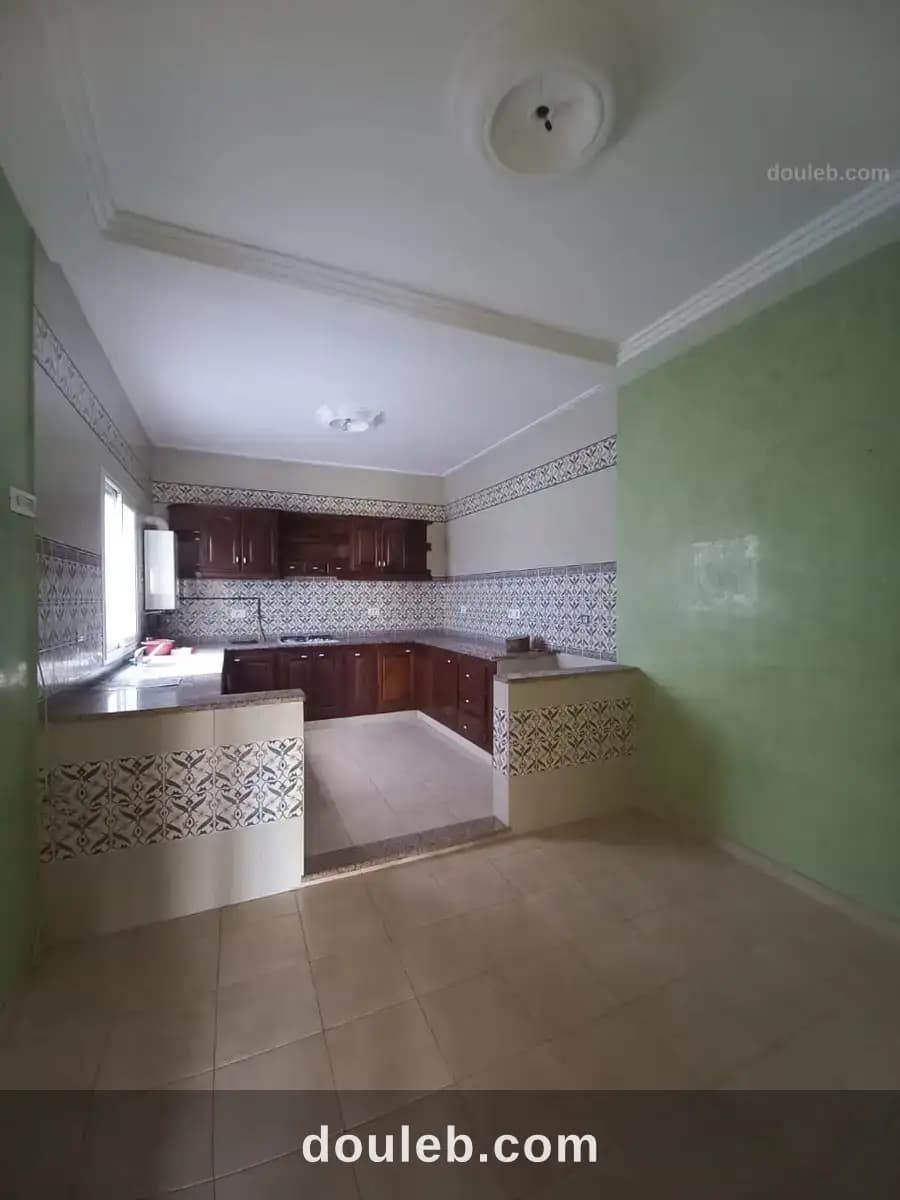 Maison moderne spacieuse et agréable à Tunis