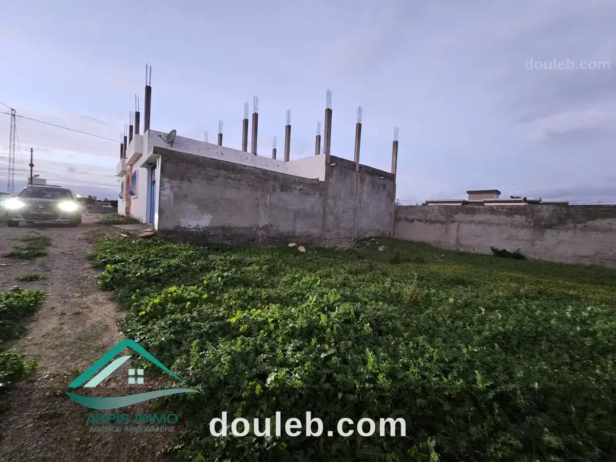 Vt968 terrain 200 m2 à dar allouch à Nabeul