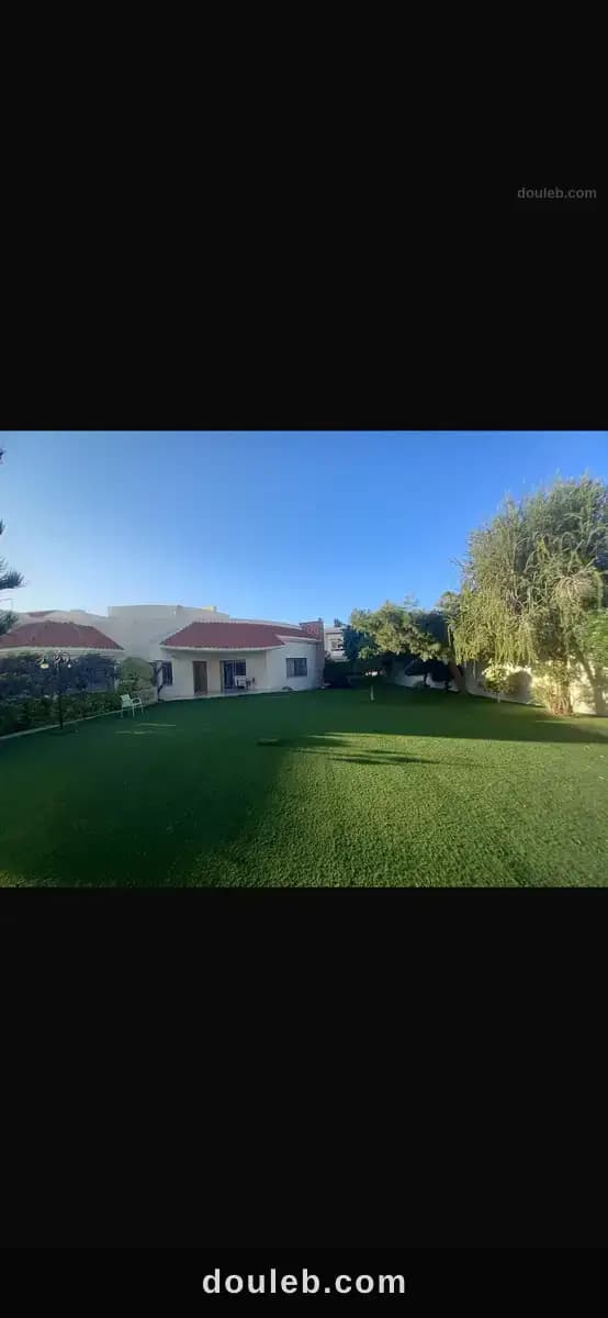 Villa lafrane - Miniature 2