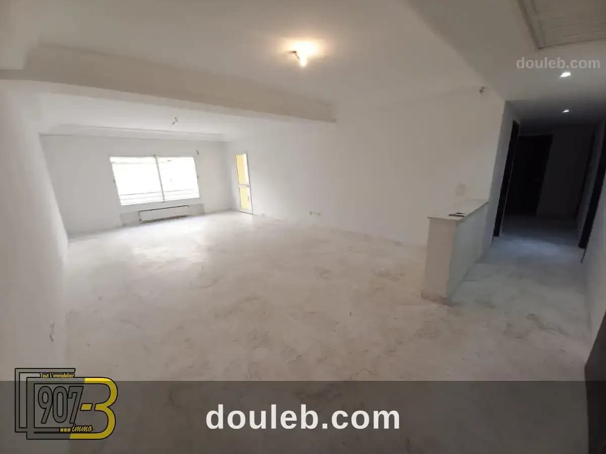 Un appartement s3 à el menzah 9c à Tunis