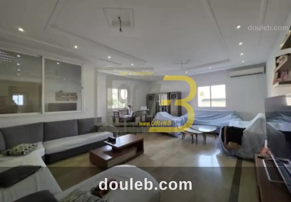 Un étage de villa s3 à ennasr 2 à Ariana